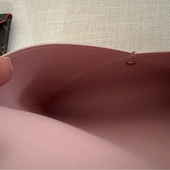 Louis Vuitton new Kirigami set of 3 - Picture 5 of 16